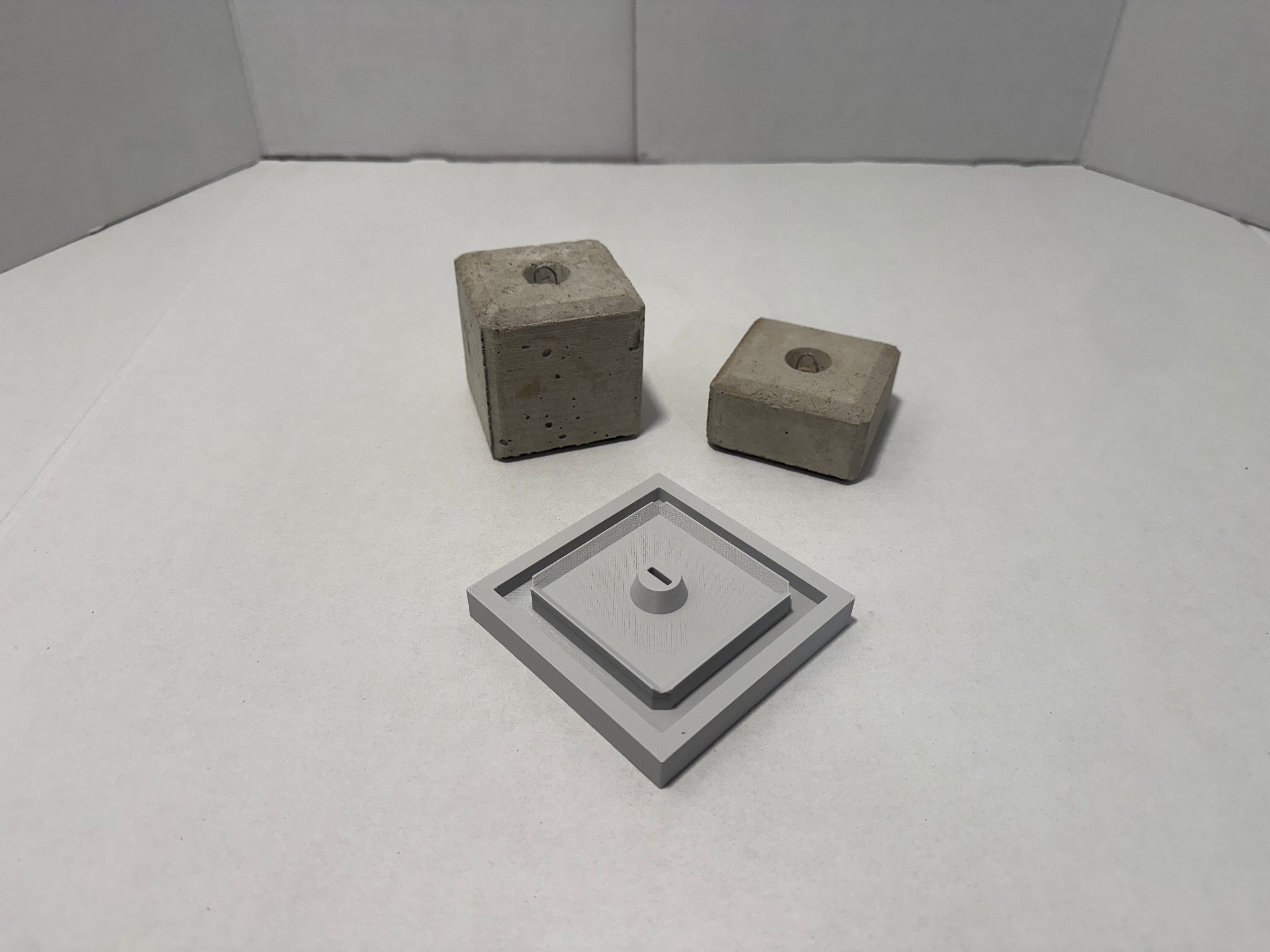 Single Block Top Cap Mold