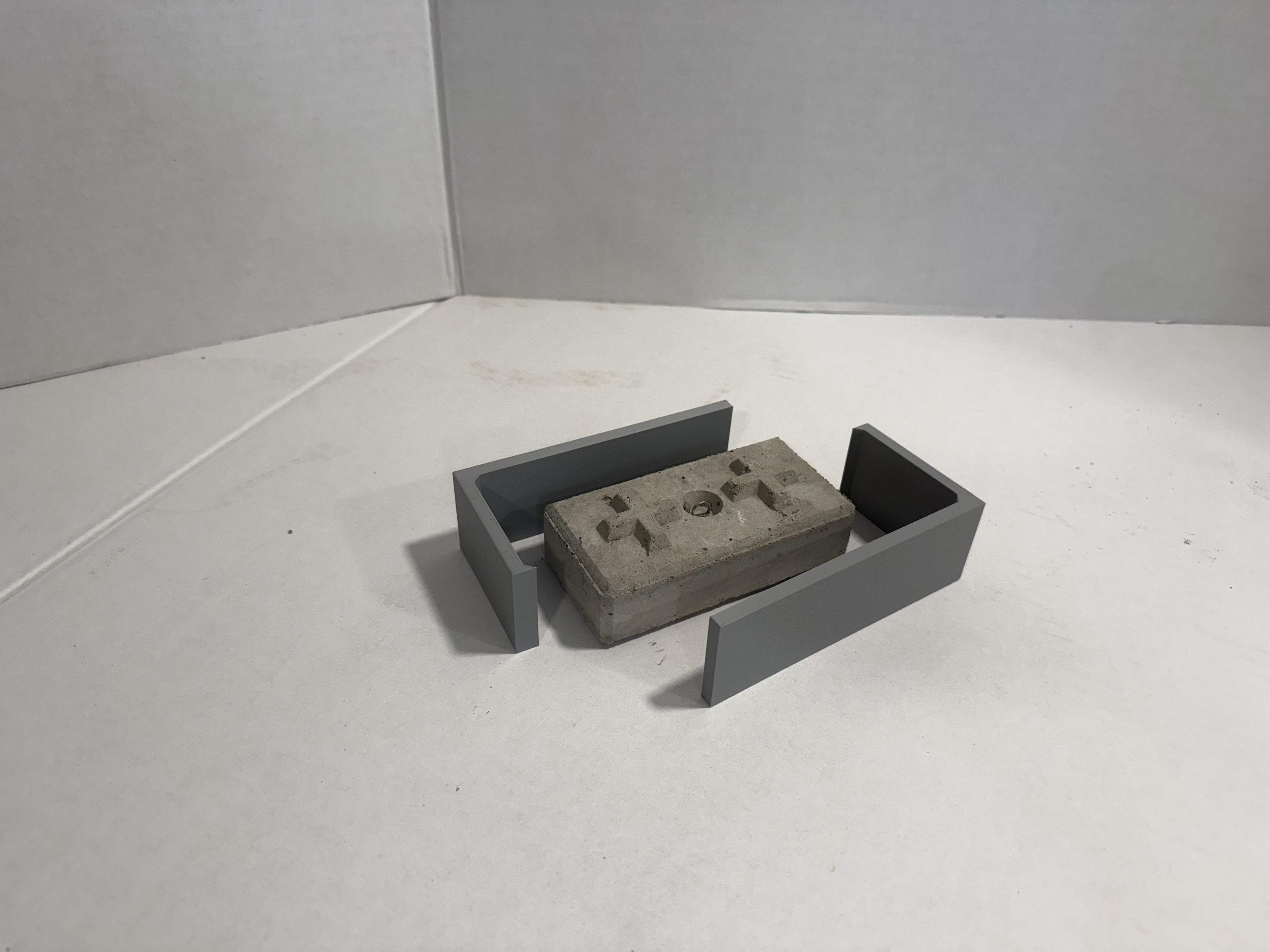 1/12 Scale Half L-Shape 1x2 RC Retaining Wall Form Set (2-Piece, FORM ONLY)
